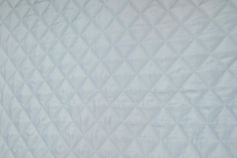 Thule Foothill roof tent insulator quilted side view